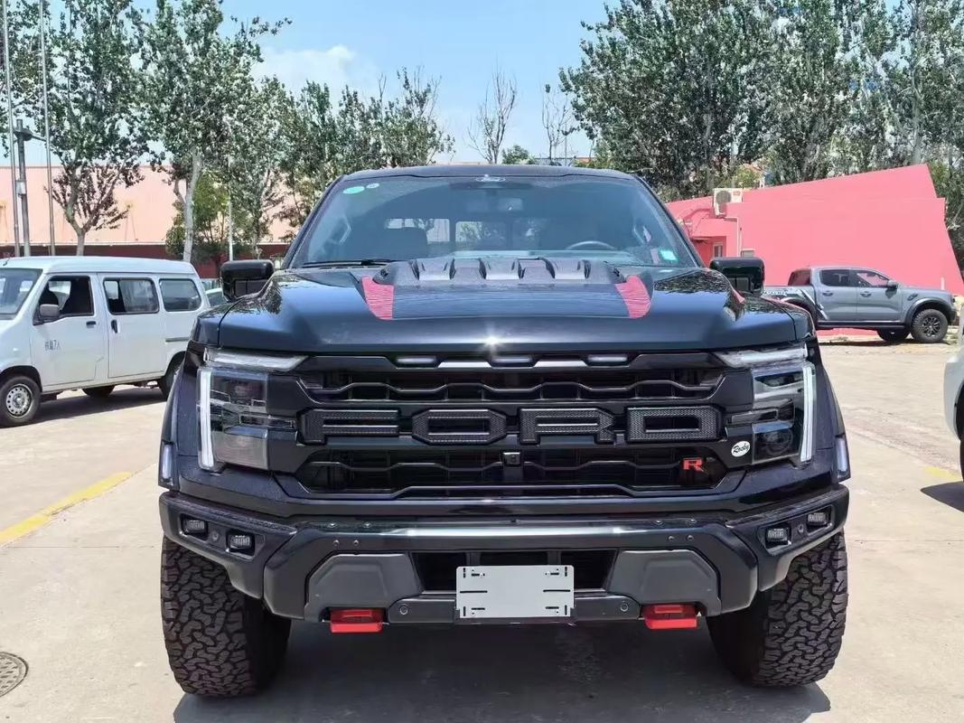 福特猛禽2024款 福特猛禽2024款报价及图片