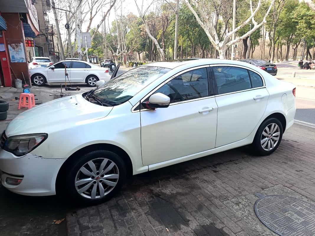 荣威350多少马力,荣威350是多少排量