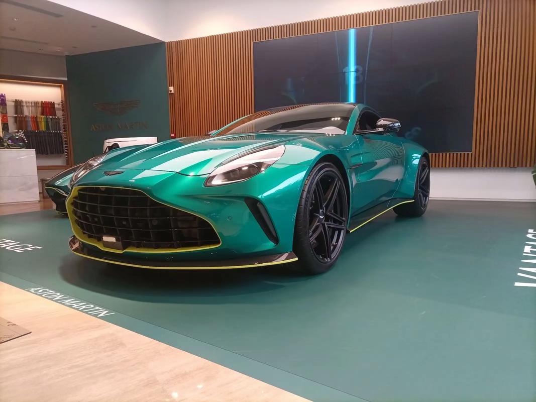 阿斯顿马丁轿跑 阿斯顿马丁跑车车型