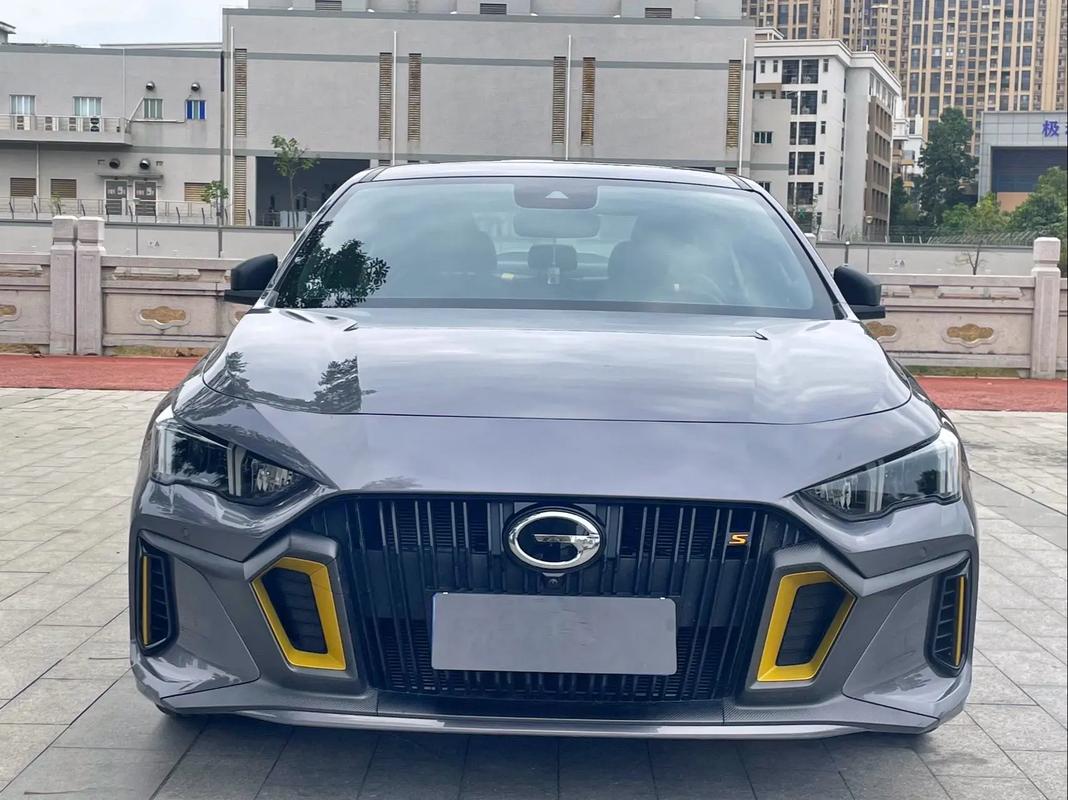 广汽传祺影豹j16落地价 广汽传祺影豹j10价格