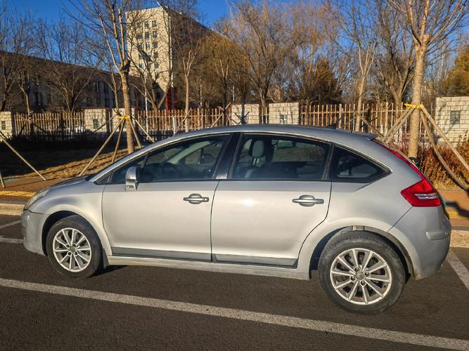 雪铁龙世嘉两厢二手车,雪铁龙世嘉 二手车