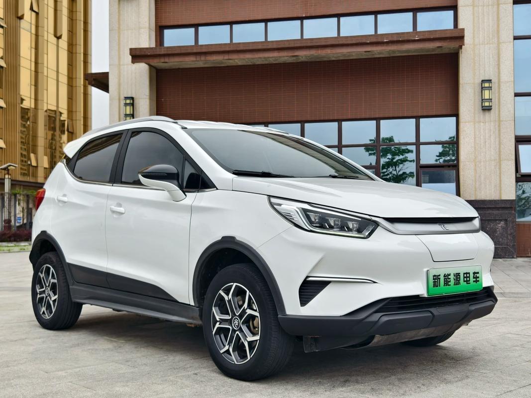 比亚迪元价格最新价格(比亚迪元汽车报价及图片大全)