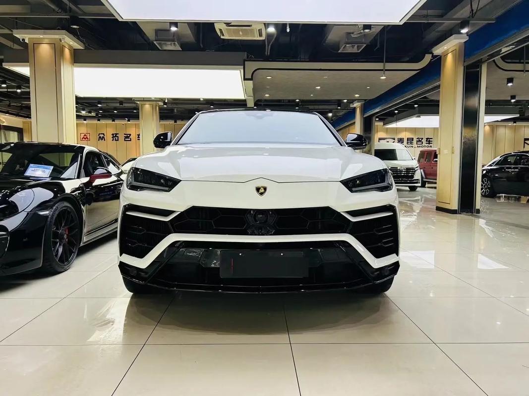 兰博基尼suv参数配置,兰博基尼suv数据