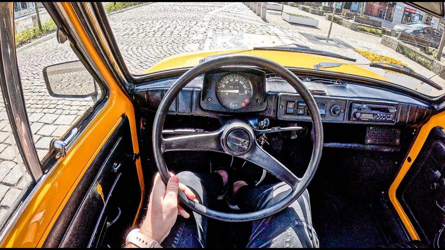 菲亚特126p型汽车/菲亚特126p内饰图片