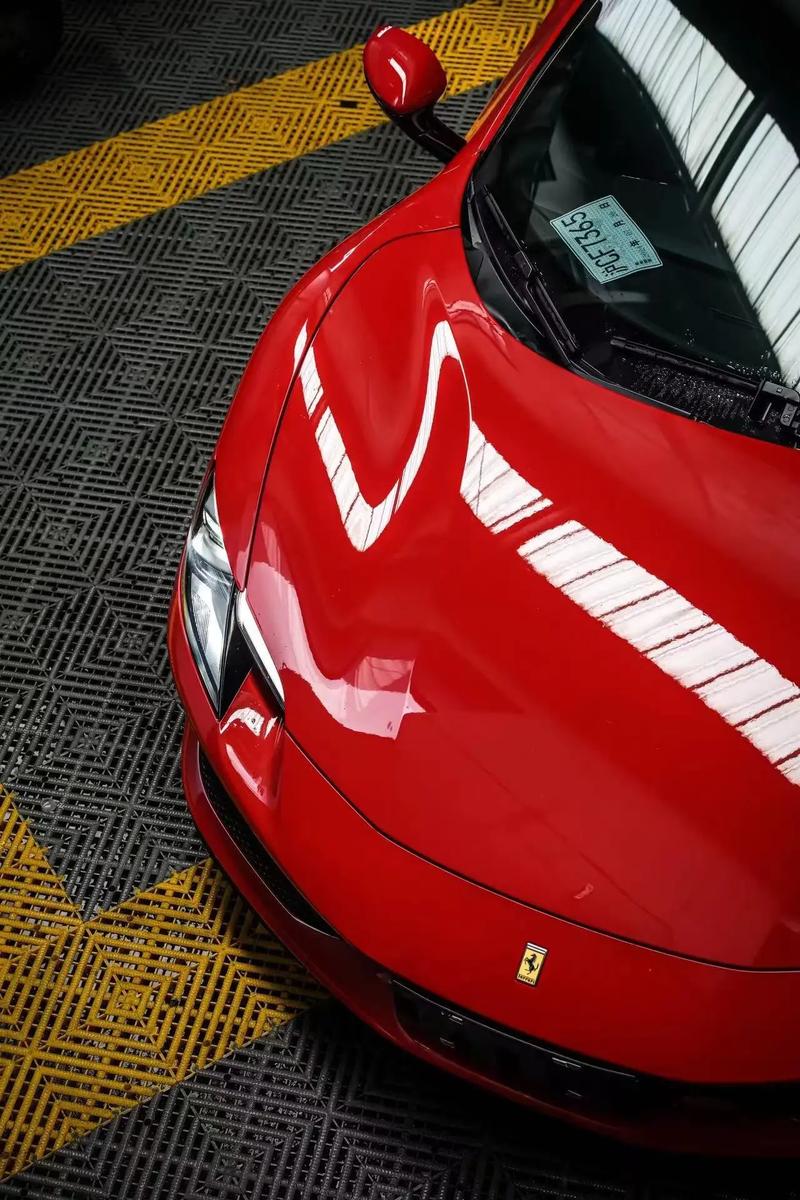 法拉利赛车,法拉利赛车多少钱一台